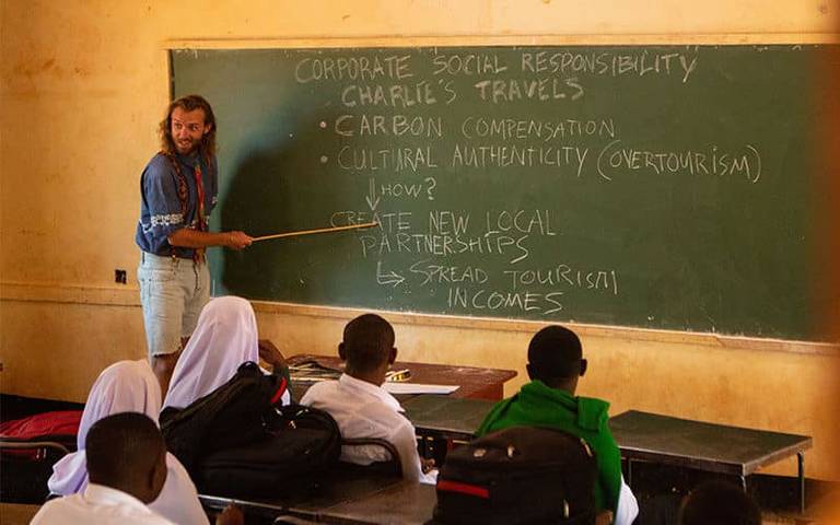 pare-mountains-school-charles-klas